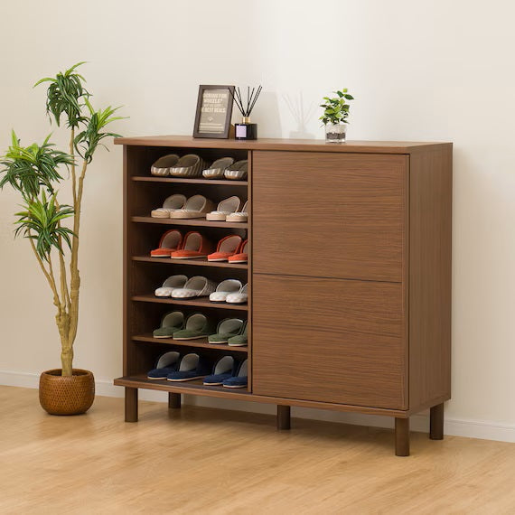 SHOESBOX HKD 120 MBR