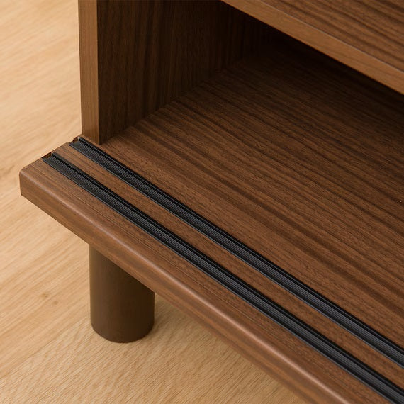 SHOESBOX HKD 120 MBR