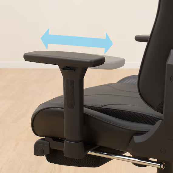 FINALFANTASY7 COLLABOCHAIR CLOUD