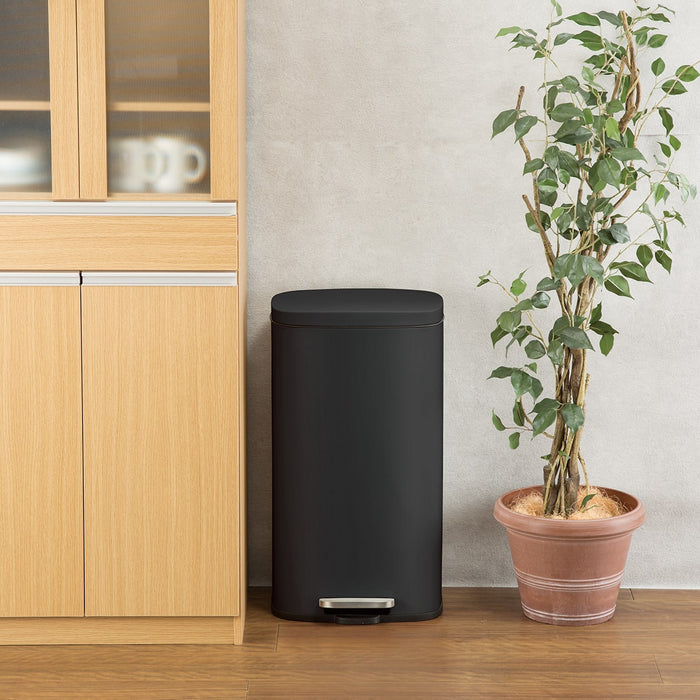 RECTANGLE SOFT-CLOSE TRASH CAN H8-30L BK