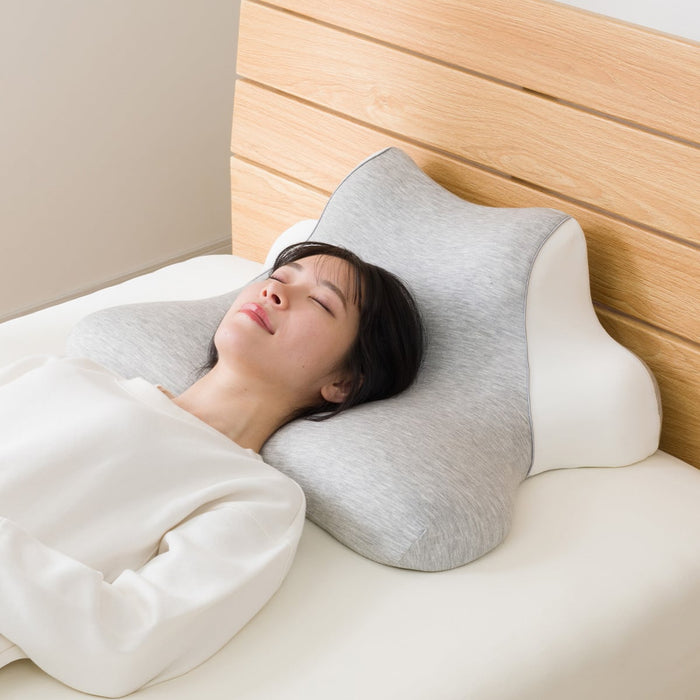 SLEEPING POSTURE CORRESPONDEING PILLOW P2416