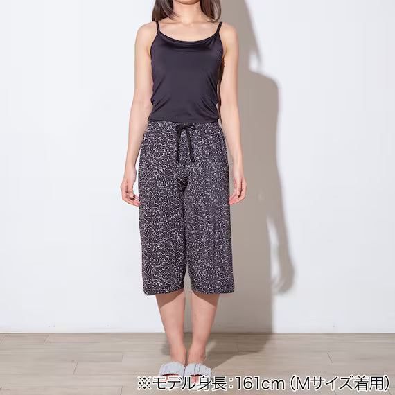 WOMENS SUPER COOL CAMISOLE WITH BUILTIN BRANE BK L