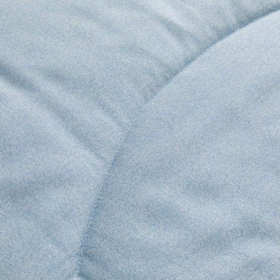 TEMPERATURE ADJUSTMENT THIN COMFORTER BL K2509 S