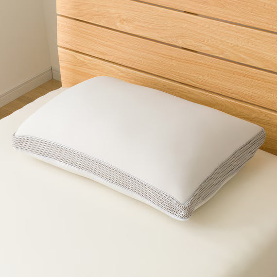 SOFTLY EMBRACING PILLOW P2507