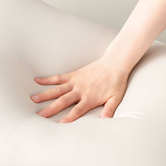 SOFTLY EMBRACING PILLOW P2507