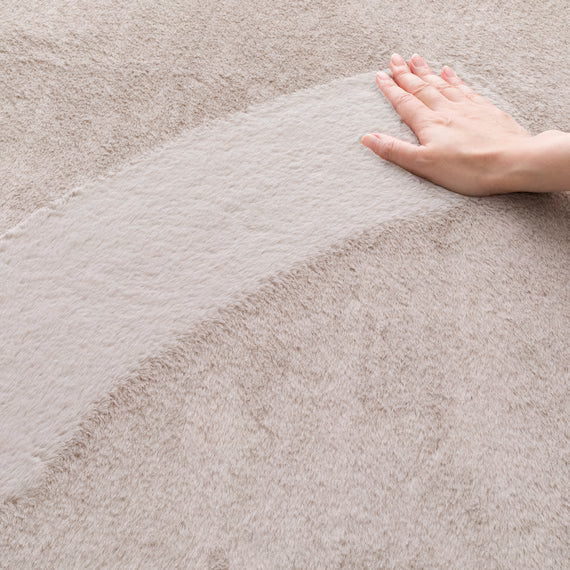 FUR RUG 185X185 MO RM01