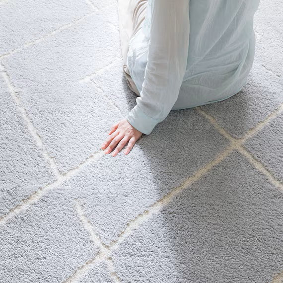 TUFTED RUG 185X185 GY SR003