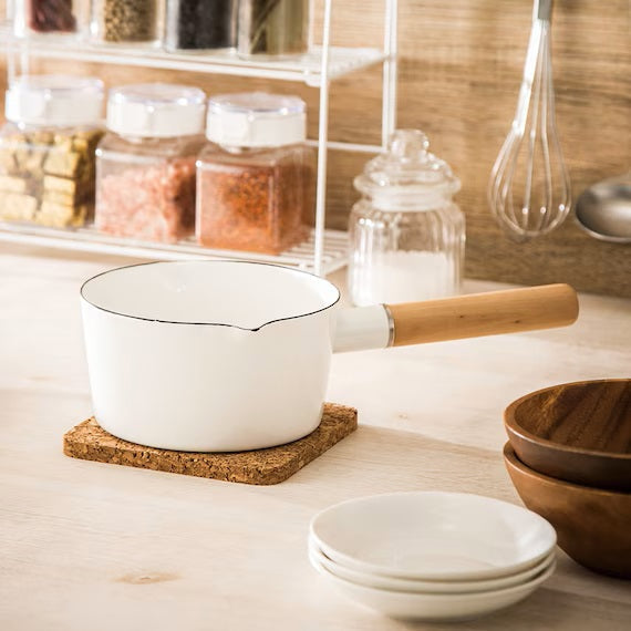 ENAMEL MILKPAN 15CM WH