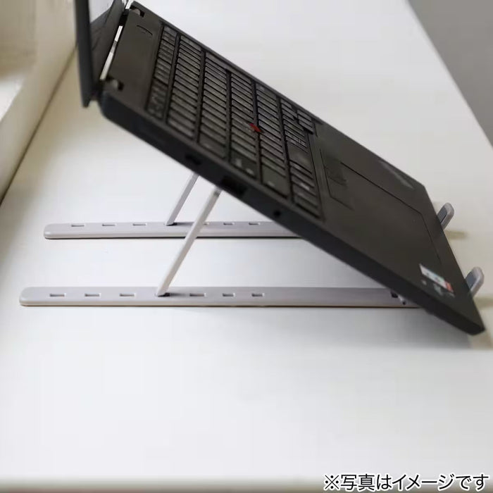 PC STAND 22 MO