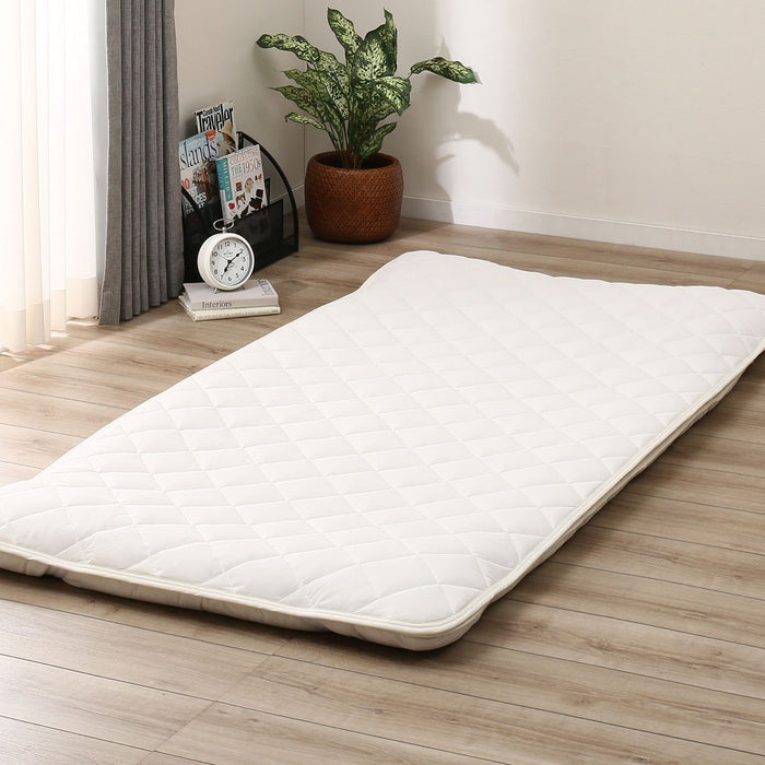 ABSORBENT & QUICK DRYING MATTRESS PAD NF S