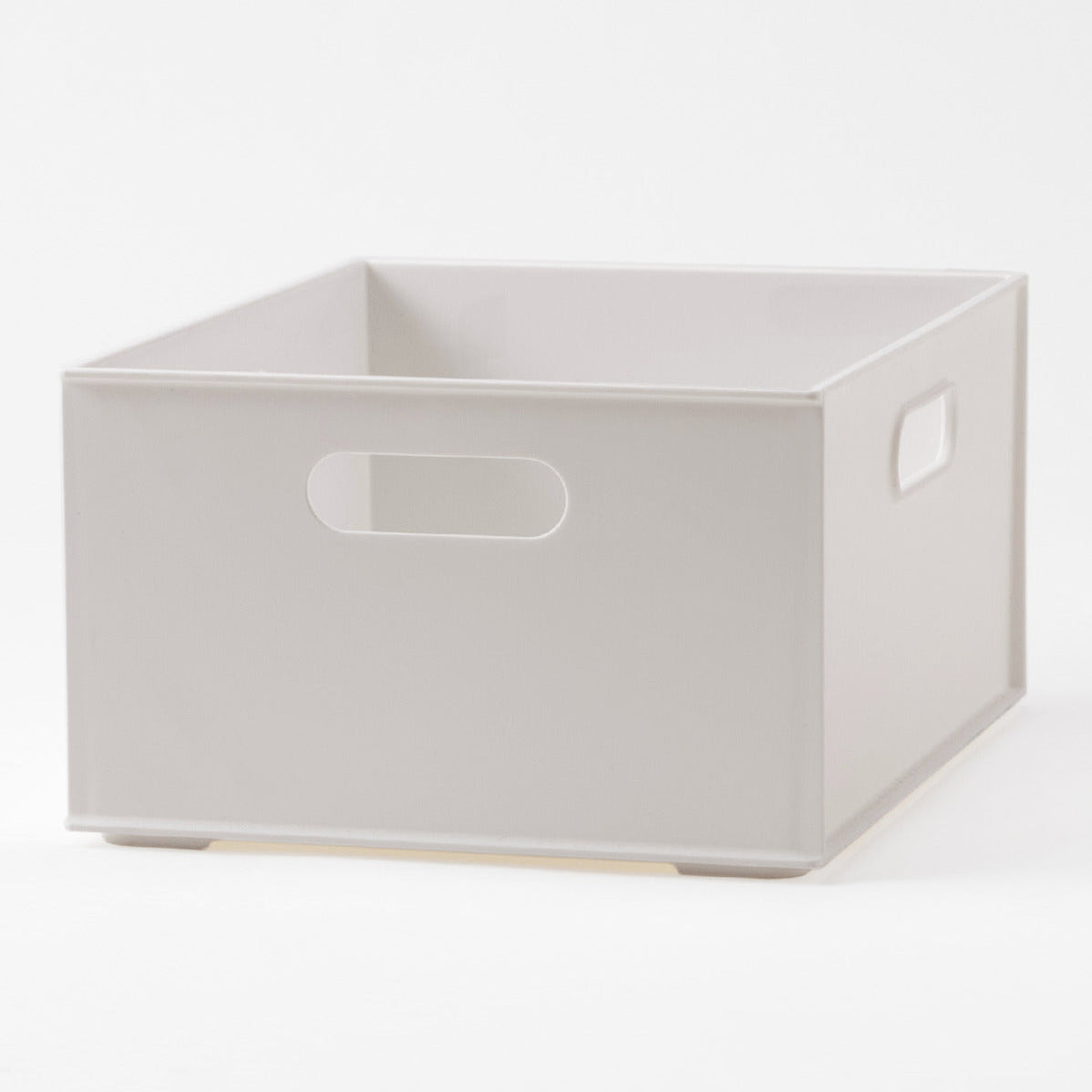 STORAGE BOX